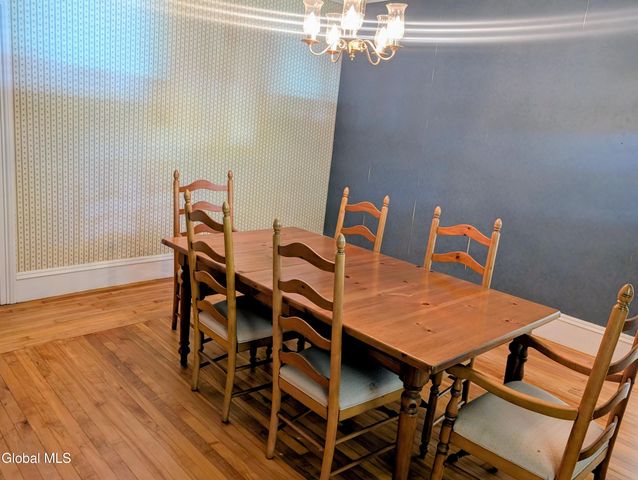 45 High Street, Hoosick Falls, NY 12090