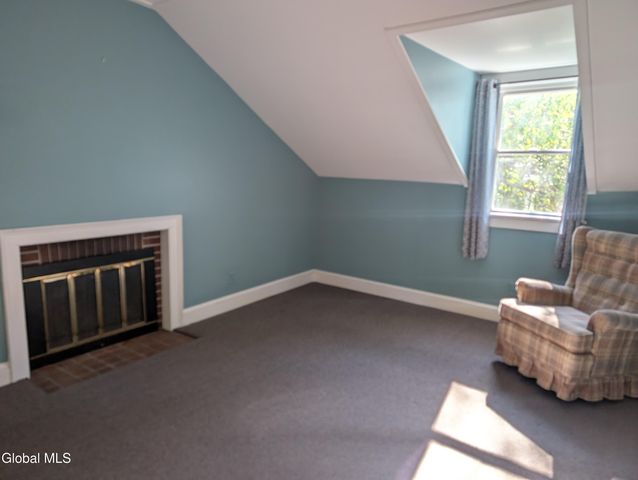 45 High Street, Hoosick Falls, NY 12090