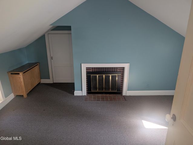 45 High Street, Hoosick Falls, NY 12090