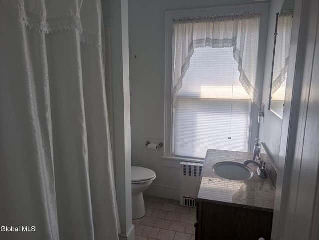 45 High Street, Hoosick Falls, NY 12090