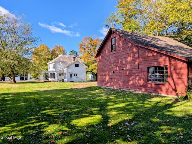 45 High Street, Hoosick Falls, NY 12090