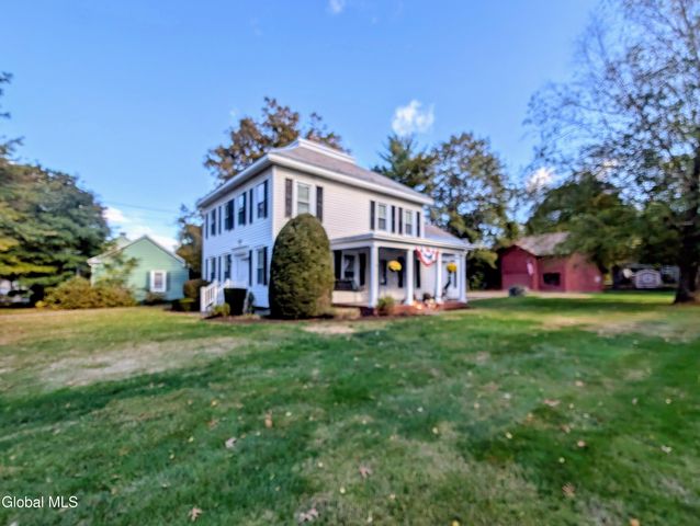 45 High Street, Hoosick Falls, NY 12090