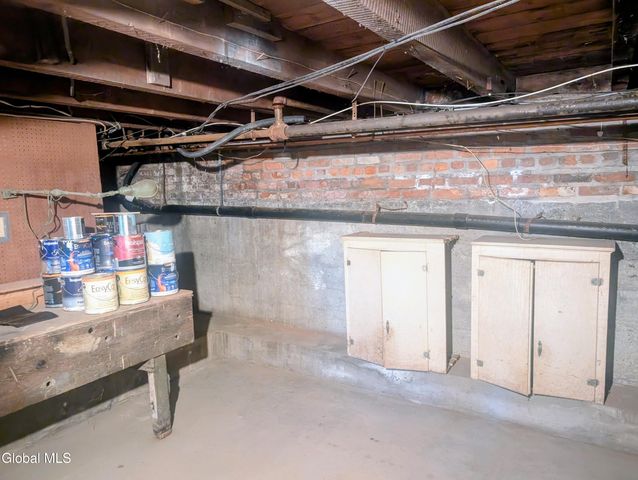 45 High Street, Hoosick Falls, NY 12090