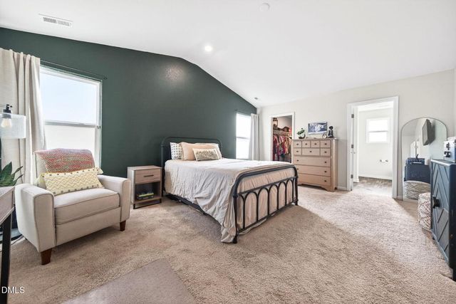 312 Brisk Drive, Zebulon, NC 27597