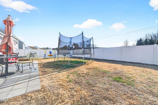 312 Brisk Drive, Zebulon, NC 27597