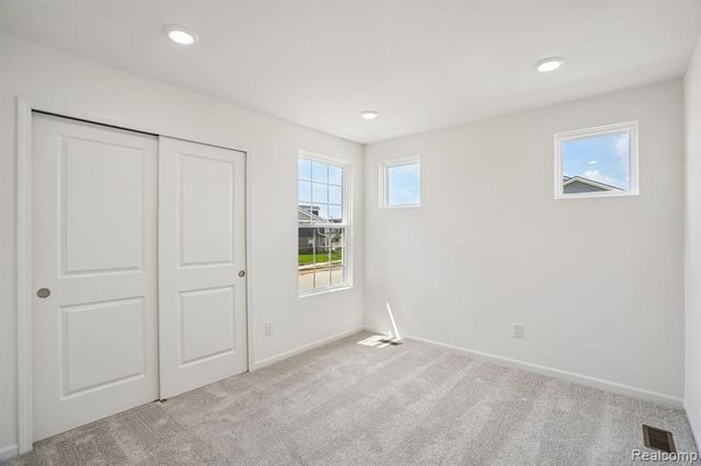 4054 Nottingham Circle, Clarkston, MI 48346