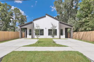 8137 Cabot Street A/B, Houston, TX 77078
