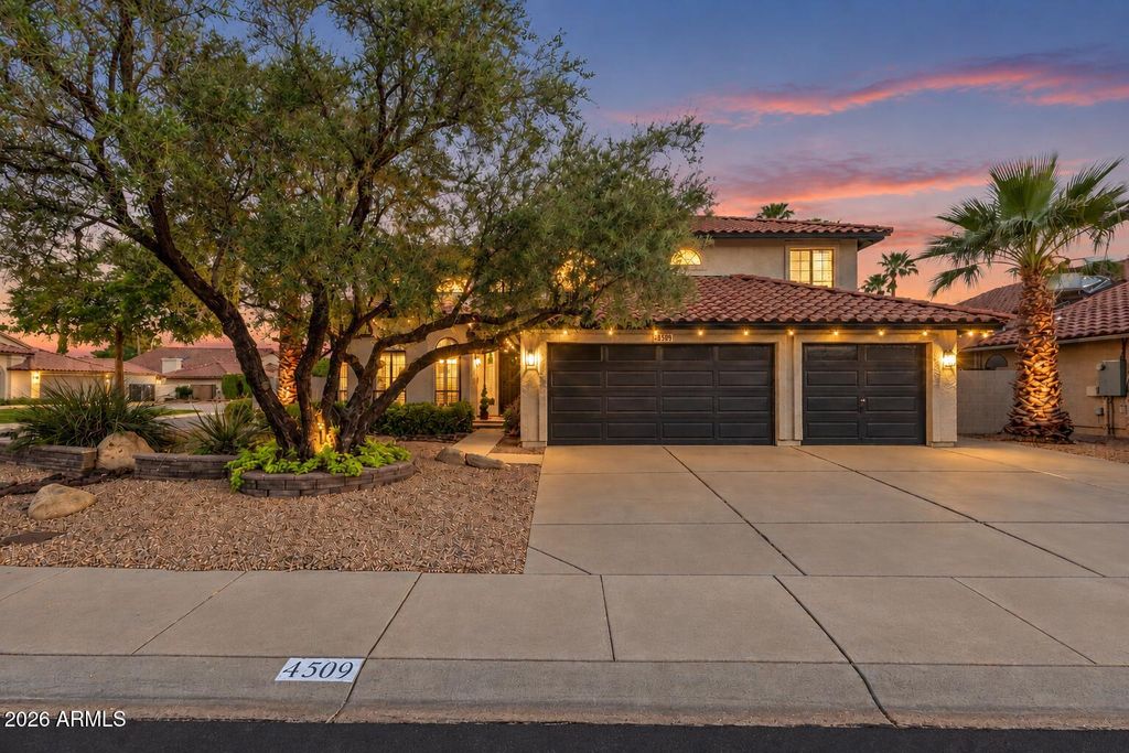 4509 E JANICE Way, Phoenix, AZ 85032 — exterior