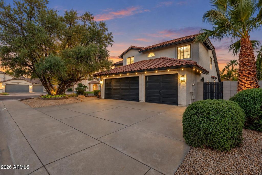 4509 E JANICE Way, Phoenix, AZ 85032 — photo 4