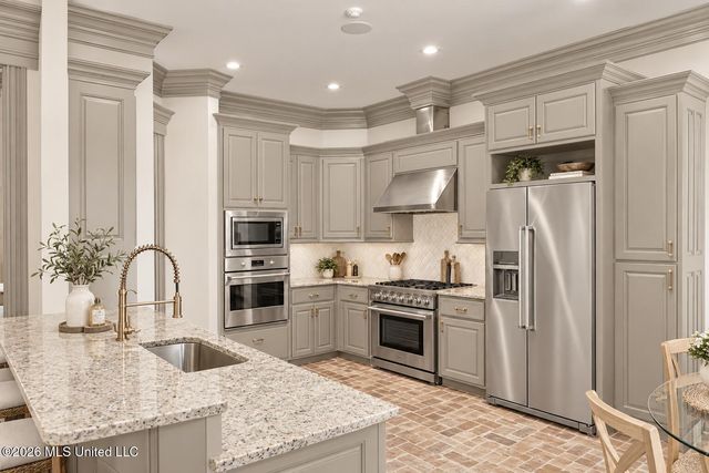 315 Goose Pointe Boulevard, Biloxi, MS 39531