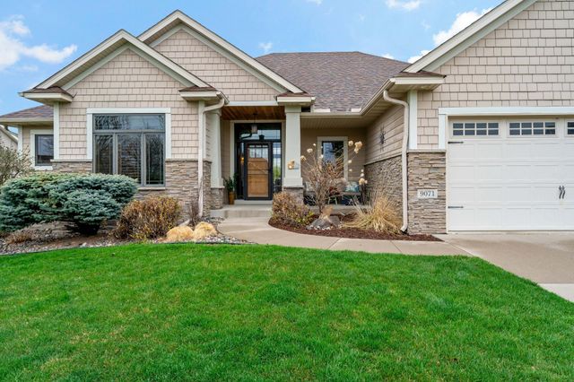 9071 Horizon Drive, Shakopee, MN 55379