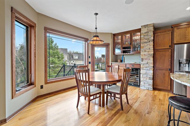 9071 Horizon Drive, Shakopee, MN 55379