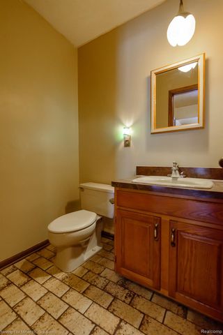 44017 Harmony Lane, Van Buren Charter Township, MI 48111