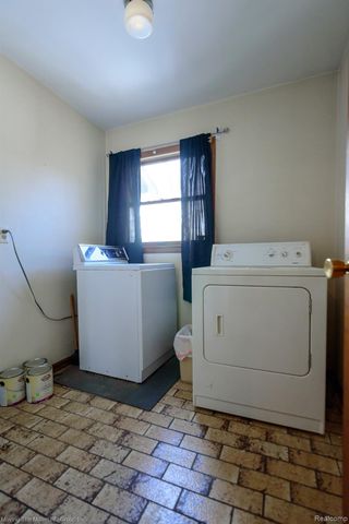 44017 Harmony Lane, Van Buren Charter Township, MI 48111