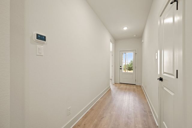 605 Mustang Trail, Granbury, TX 76049