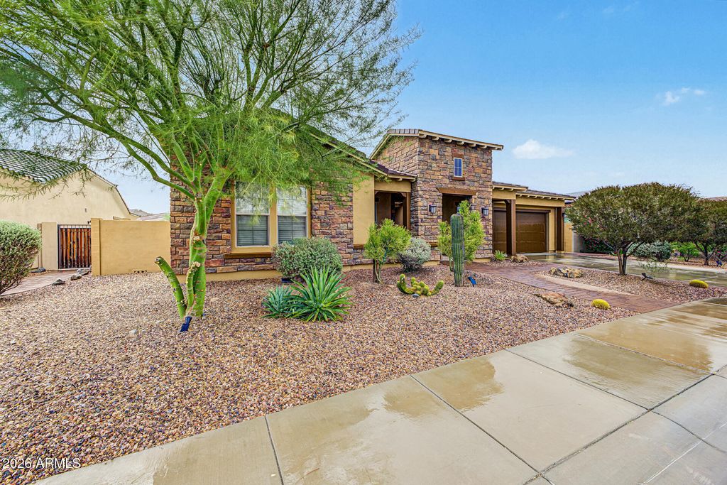 18106 W ACACIA Drive, Goodyear, AZ 85338 — photo 2