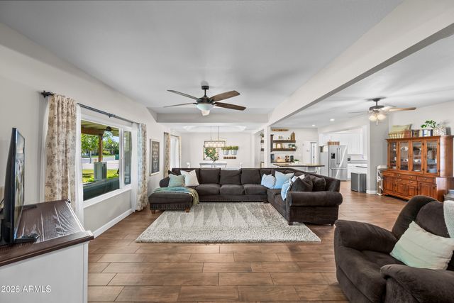 1743 E EVERGREEN Street, Mesa, AZ 85203