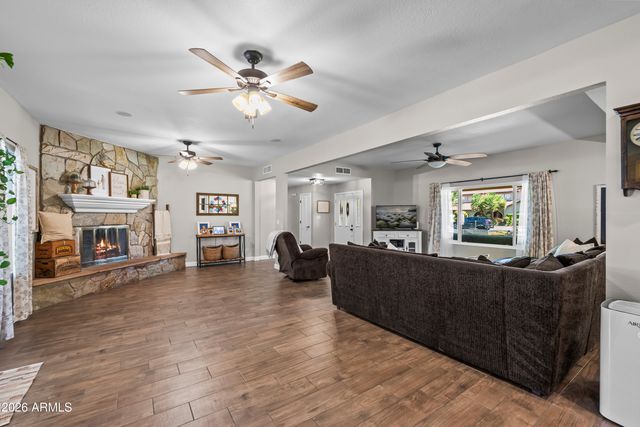 1743 E EVERGREEN Street, Mesa, AZ 85203