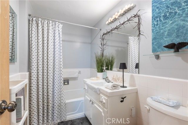 2772 E 2nd Street 2G, Long Beach, CA 90803