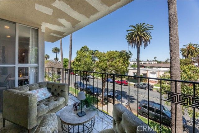 2772 E 2nd Street 2G, Long Beach, CA 90803