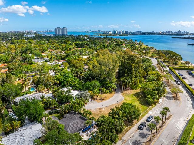 895 NE 70th Street, Miami, FL 33138