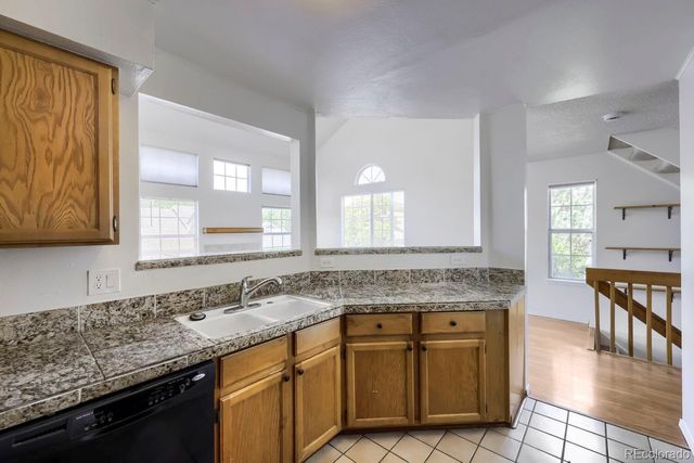 1470 S Quebec Way 129, Denver, CO 80231
