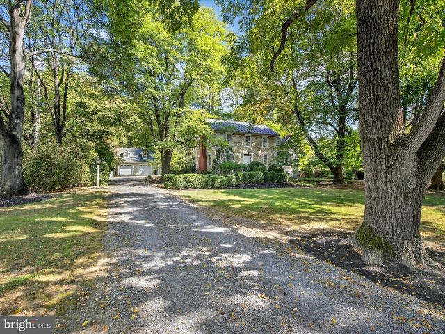 265 N OLD STONEHOUSE RD, Carlisle, PA 17015