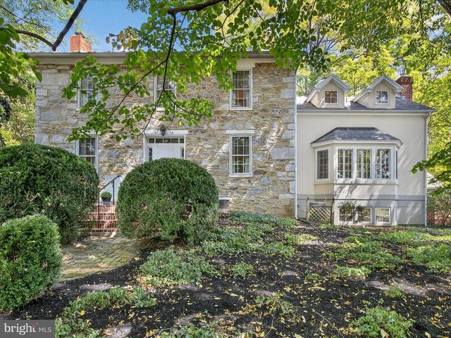 265 N OLD STONEHOUSE RD, Carlisle, PA 17015