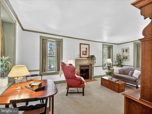 265 N OLD STONEHOUSE RD, Carlisle, PA 17015