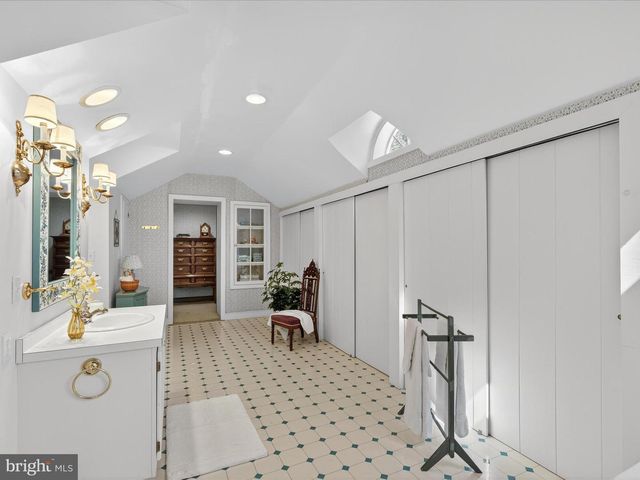 265 N OLD STONEHOUSE RD, Carlisle, PA 17015