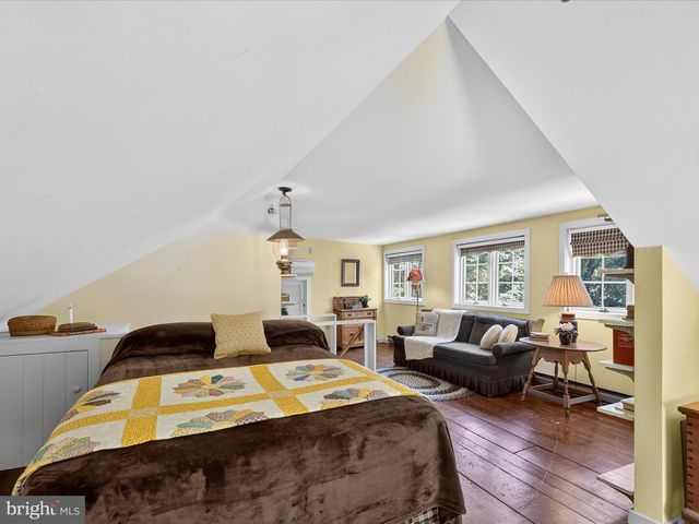 265 N OLD STONEHOUSE RD, Carlisle, PA 17015