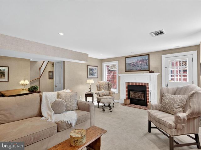 265 N OLD STONEHOUSE RD, Carlisle, PA 17015