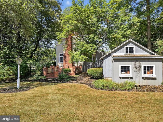 265 N OLD STONEHOUSE RD, Carlisle, PA 17015