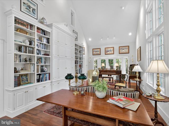 265 N OLD STONEHOUSE RD, Carlisle, PA 17015