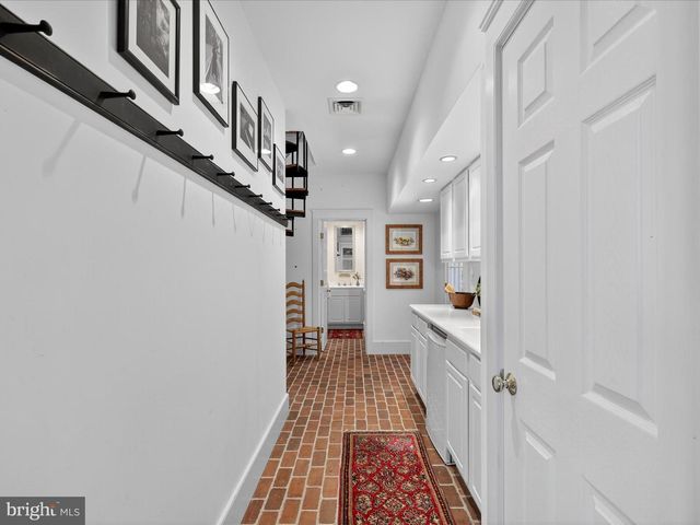 265 N OLD STONEHOUSE RD, Carlisle, PA 17015