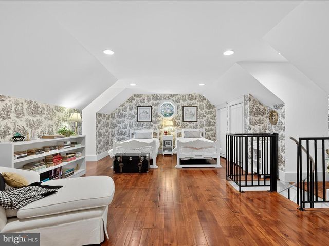 265 N OLD STONEHOUSE RD, Carlisle, PA 17015