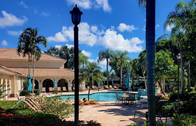 5890 Sugar Palm Court F, Delray Beach, FL 33484