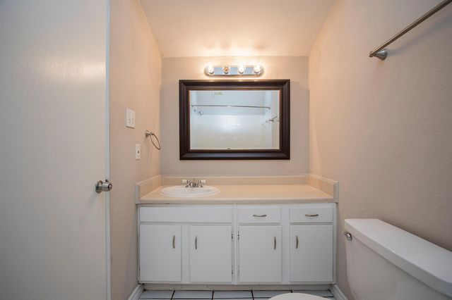 1420 Hawthorne 17, Houston, TX 77006
