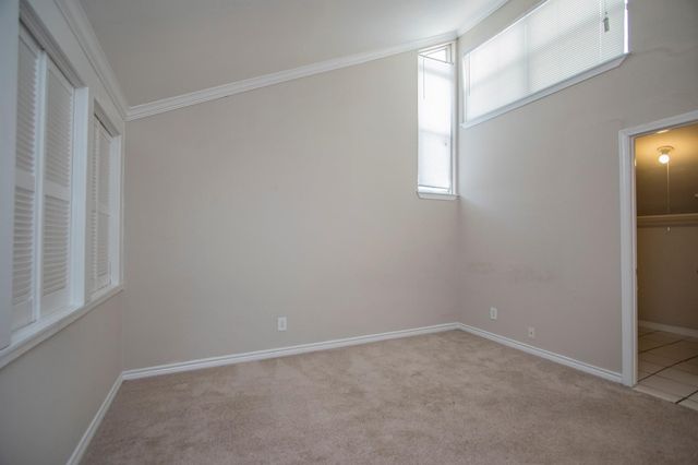 1420 Hawthorne 17, Houston, TX 77006