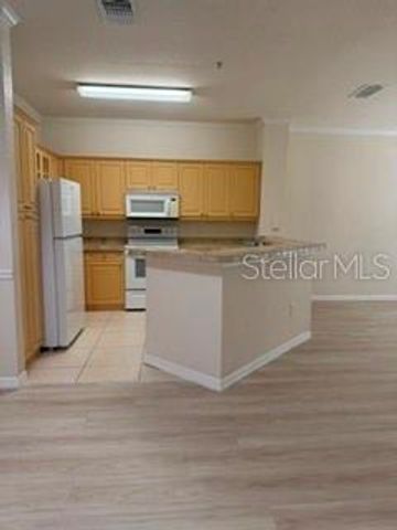 3707 CONROY ROAD 1713, Orlando, FL 32839