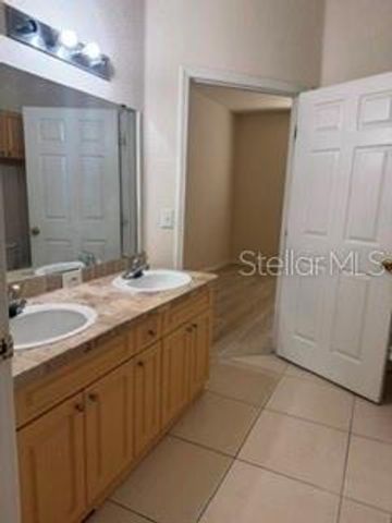 3707 CONROY ROAD 1713, Orlando, FL 32839