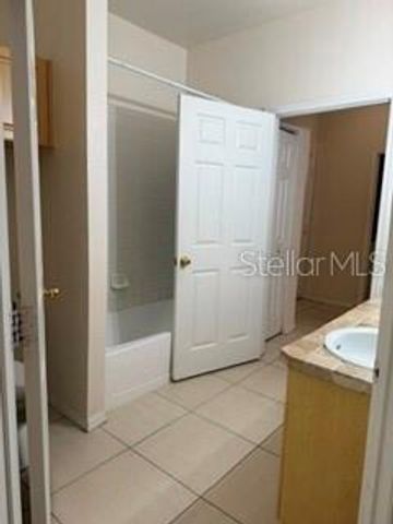 3707 CONROY ROAD 1713, Orlando, FL 32839