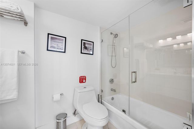 1200 Brickell Bay Drive 3701, Miami, FL 33131
