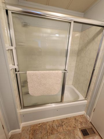 123 Waverly Drive, Grants Pass, OR 97526