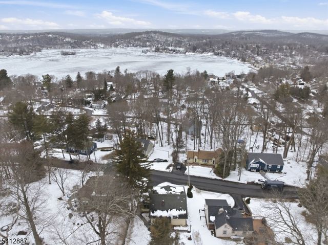 10 Hilltop Trl, Sparta Twp., NJ 07871