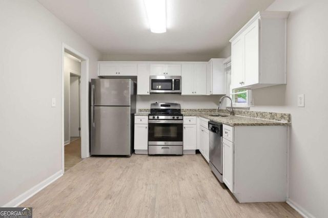 1068 Longshore Drive, Decatur, GA 30032