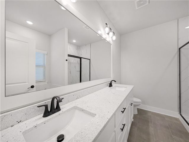 14 Pickering Drive, Bella Vista, AR 72714