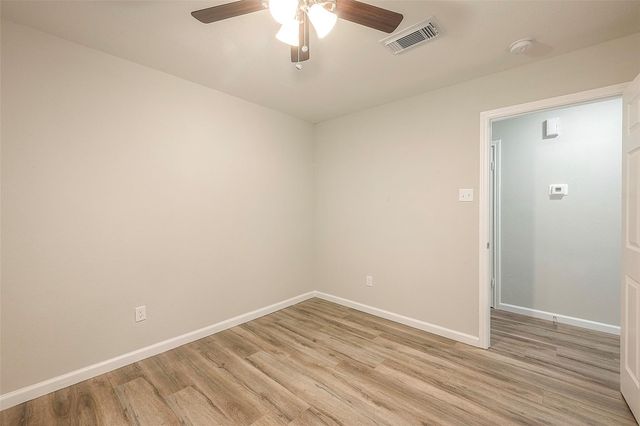 5755 Heron Drive, Houston, TX 77033