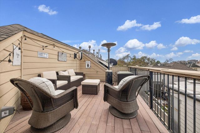 2128 Harold Street A, Houston, TX 77098