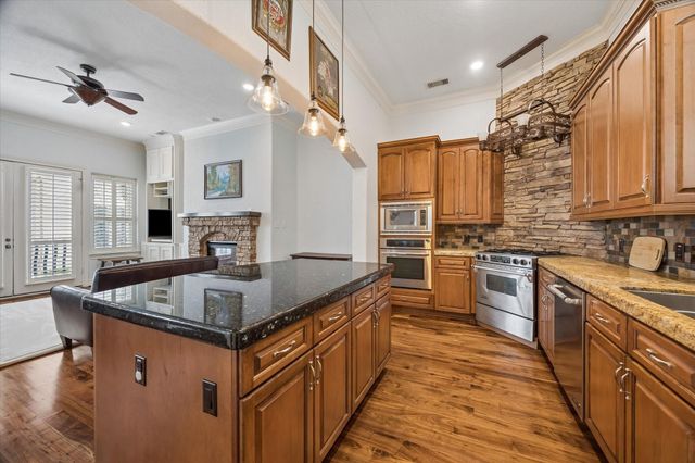 2128 Harold Street A, Houston, TX 77098